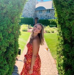 Meet your Posher, Hope